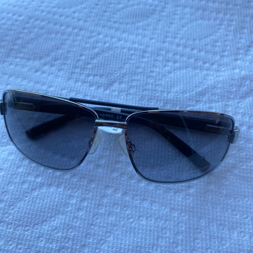 Armani Exchange Metallic Aviator Sunglasses AX198 lpreowned good condition.